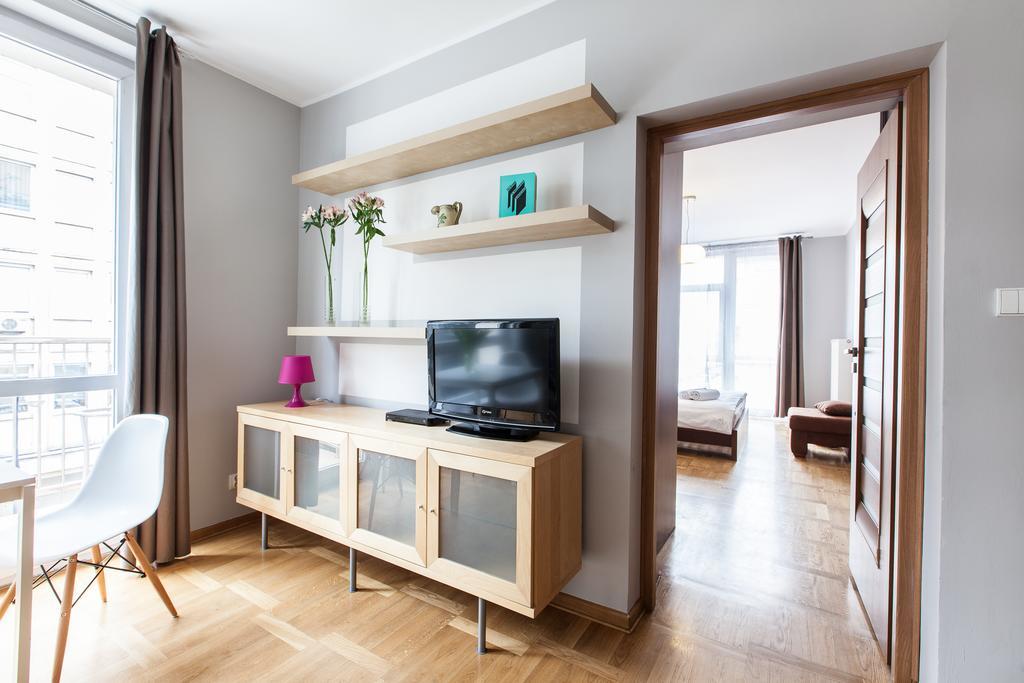 Apartament 4You Zurawia Warsaw Ngoại thất bức ảnh