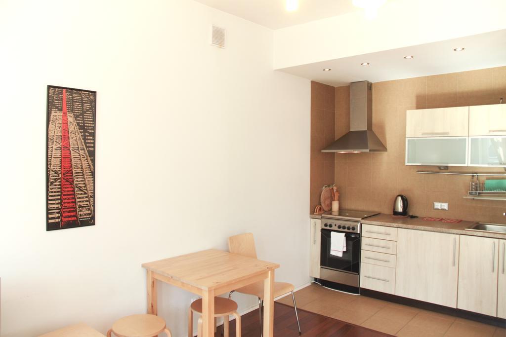 Apartament 4You Zurawia Warsaw Ngoại thất bức ảnh