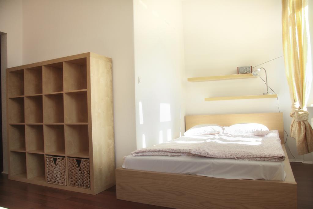 Apartament 4You Zurawia Warsaw Ngoại thất bức ảnh